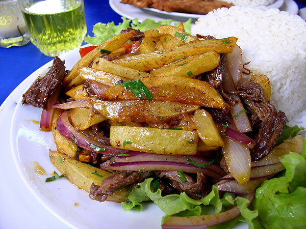  Lomo Saltado