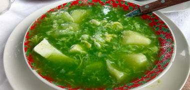 Caldo verde de Cajamarca